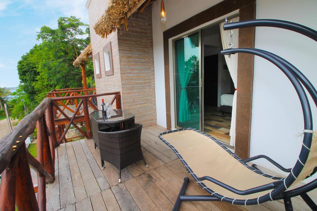 Hotel Pancho Villas Bacalar - Free Bikes And Paddles Bagian luar foto