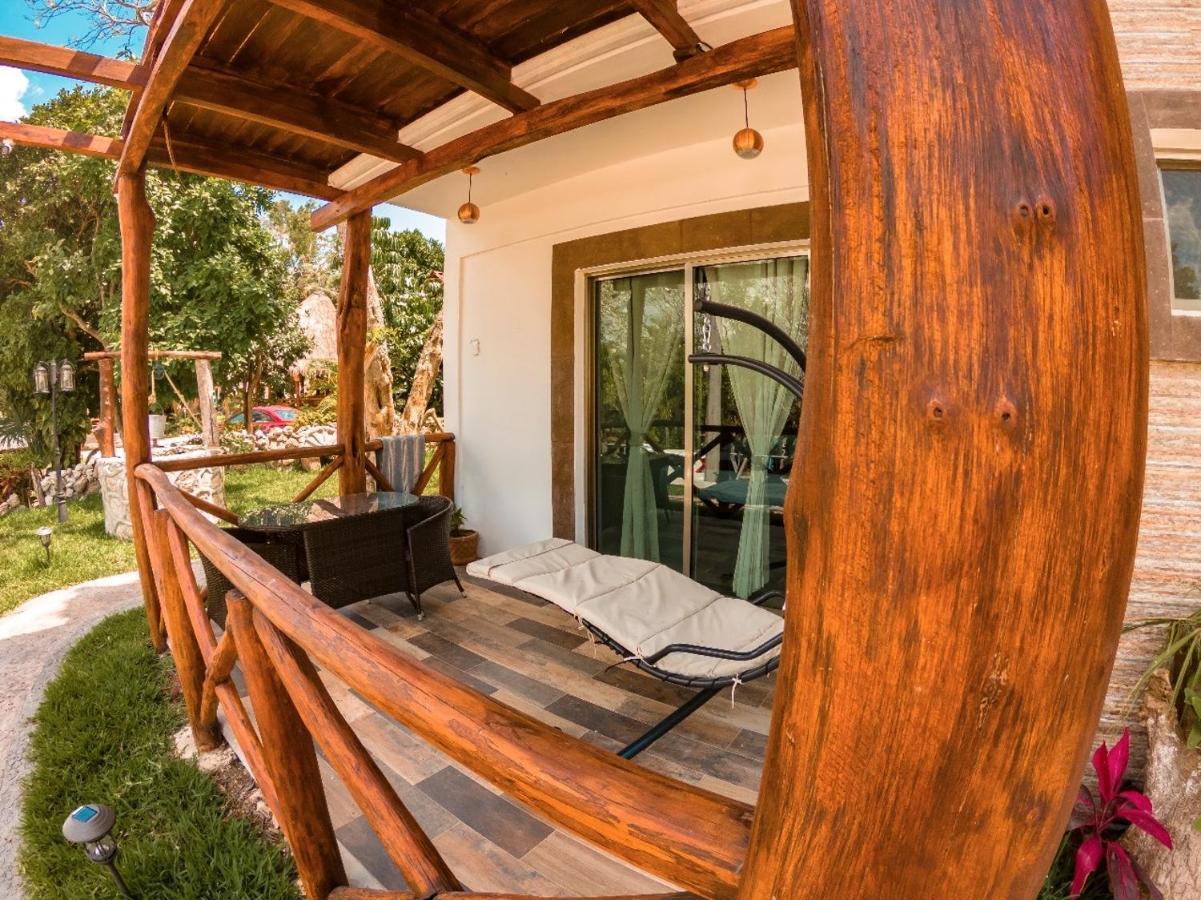 Hotel Pancho Villas Bacalar - Free Bikes And Paddles Bagian luar foto