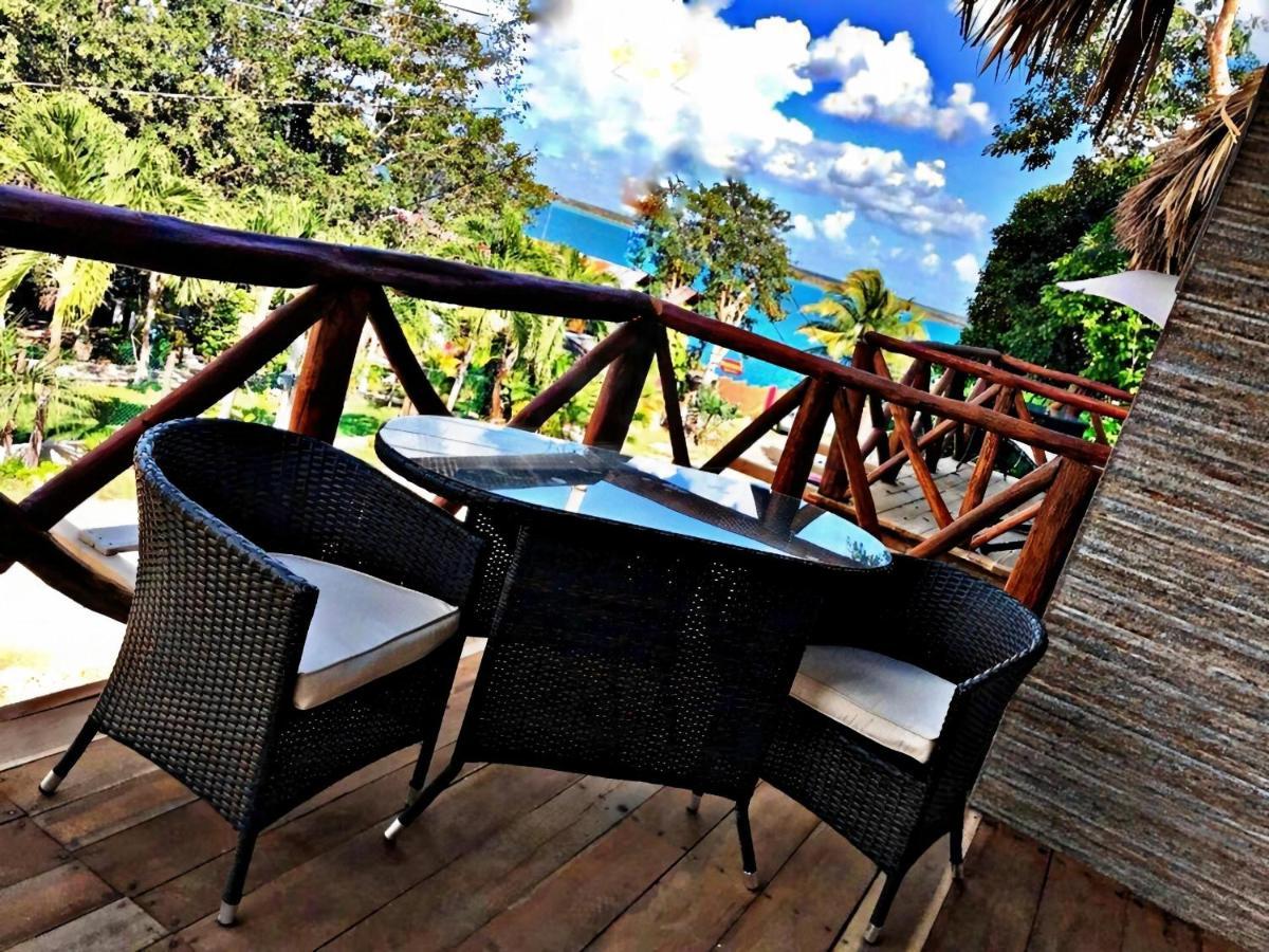 Hotel Pancho Villas Bacalar - Free Bikes And Paddles Bagian luar foto