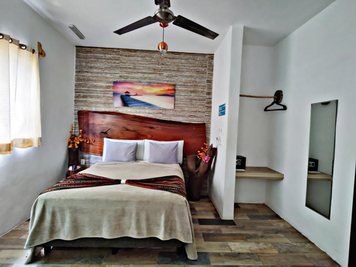 Hotel Pancho Villas Bacalar - Free Bikes And Paddles Bagian luar foto